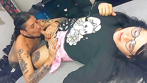 tattooy slut gets her butt and ass fucked on the floor